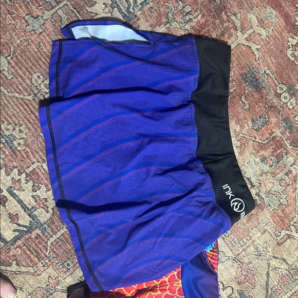 InknBurn shorts and skort EUC size 10 - Picture 3 of 11